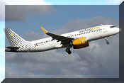 Airbus A320-232, click to open in large format