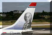 Boeing 737-86N, click to open in large format